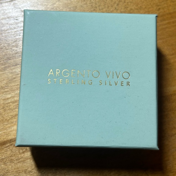 Argento Vivo Sterling Silver Letter M Pendant Necklace - Picture 5 of 5